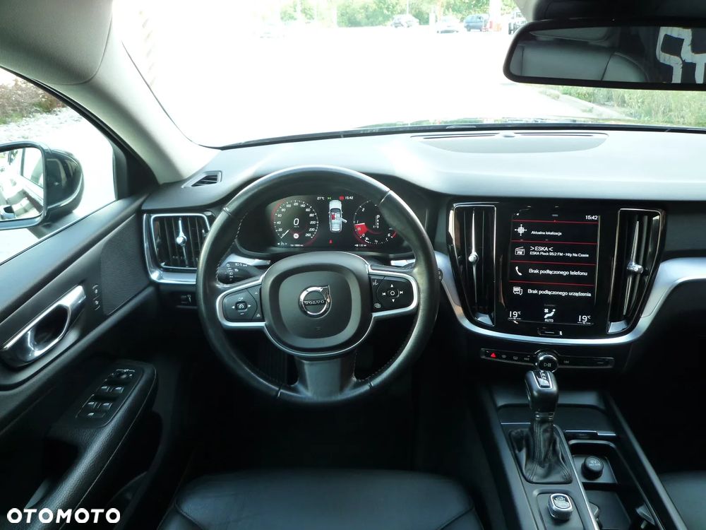 Volvo V60 D3 Geartronic Kinetic - 16