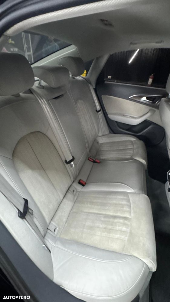 Audi A6 3.0 TDI quattro S tronic - 10