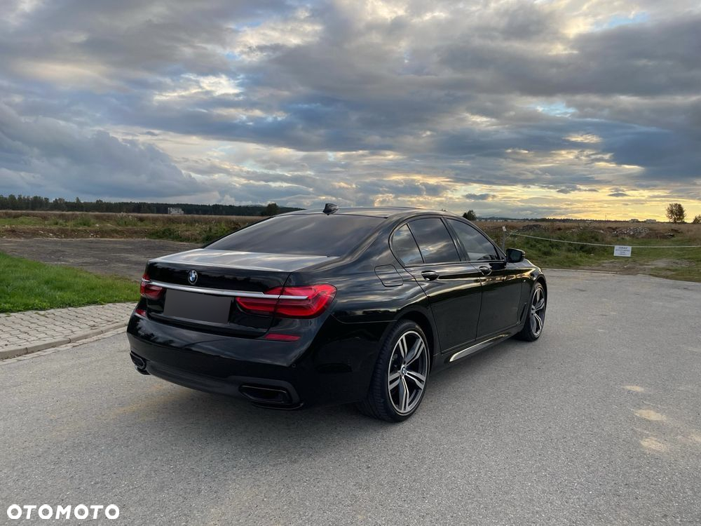BMW Seria 7 750d xDrive - 22