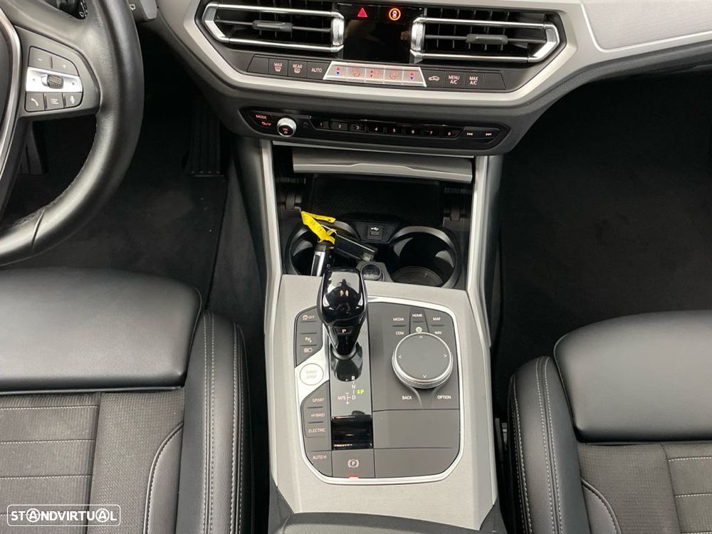 BMW 320 e Auto — fotografia 15
