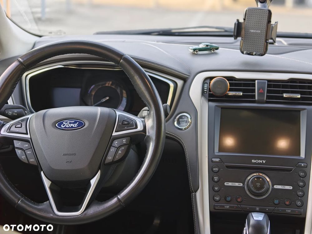 Ford Mondeo - 16