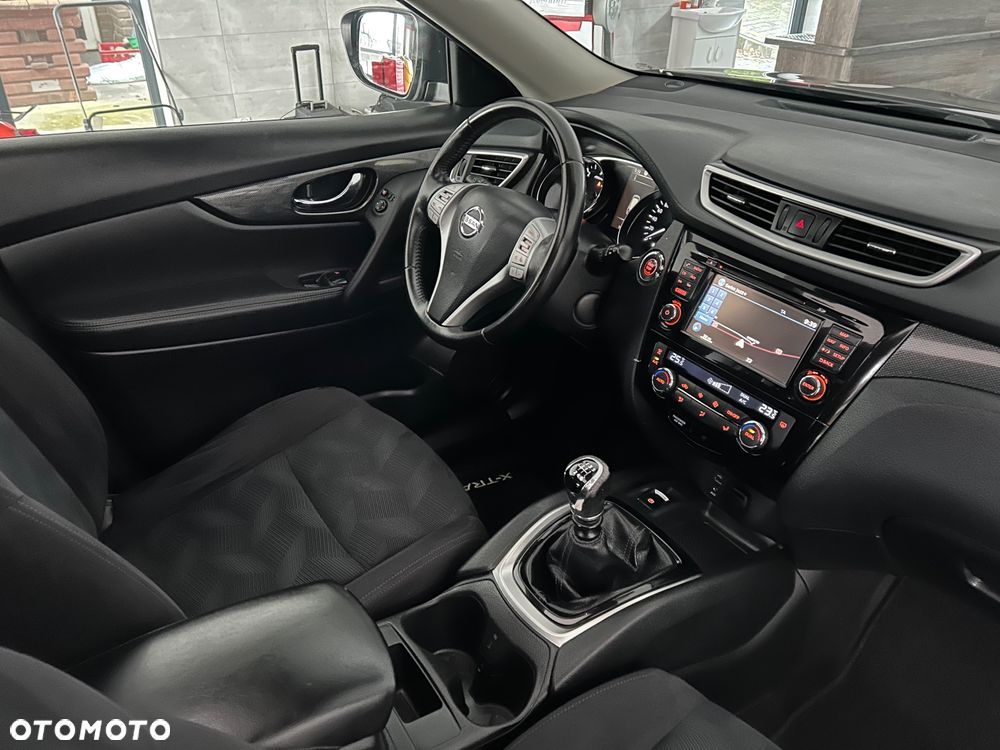 Nissan X-Trail 1.6 DCi N-Connecta 4WD 7os - 26