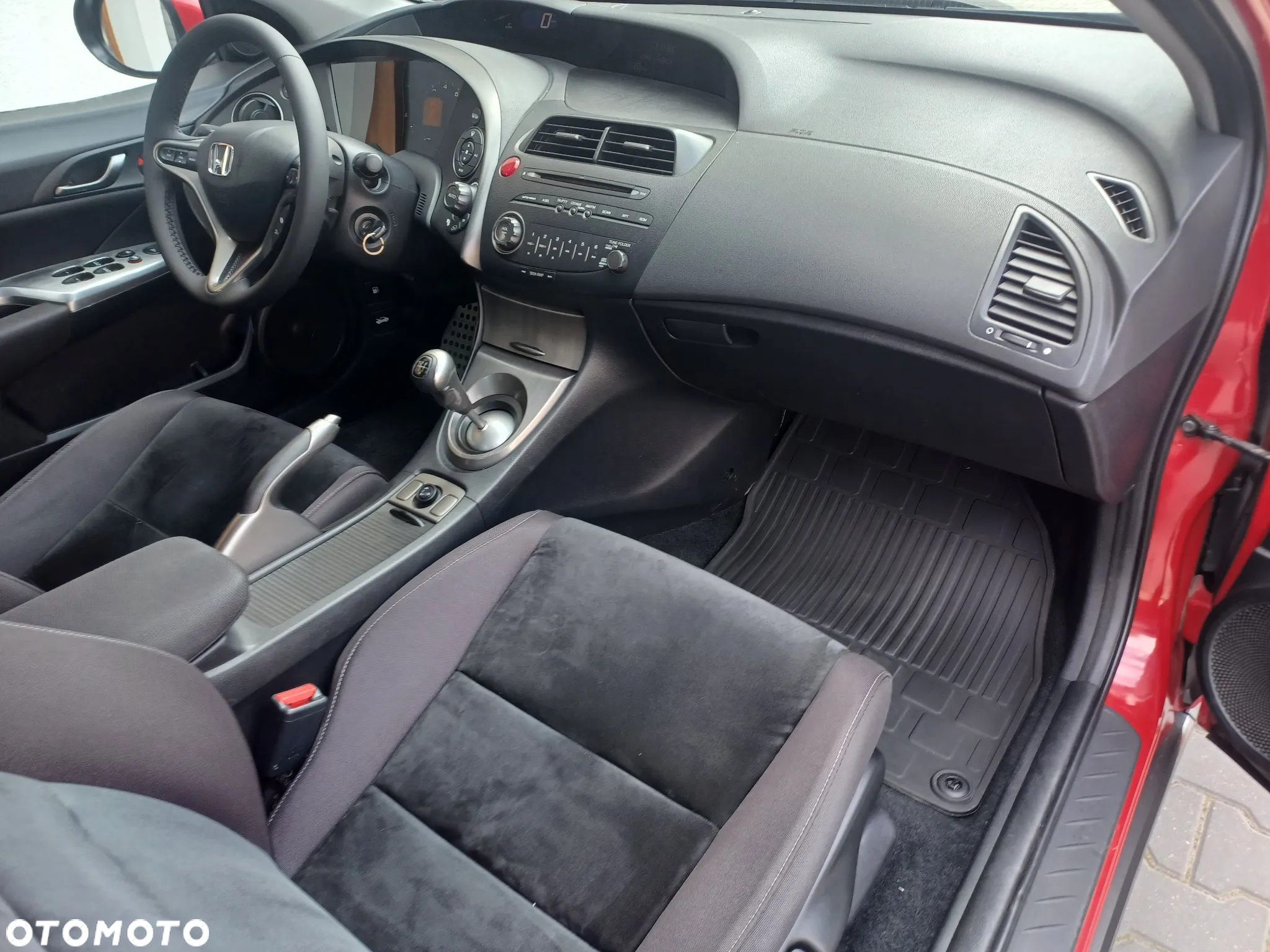 Honda Civic 1.8 Sport - 8