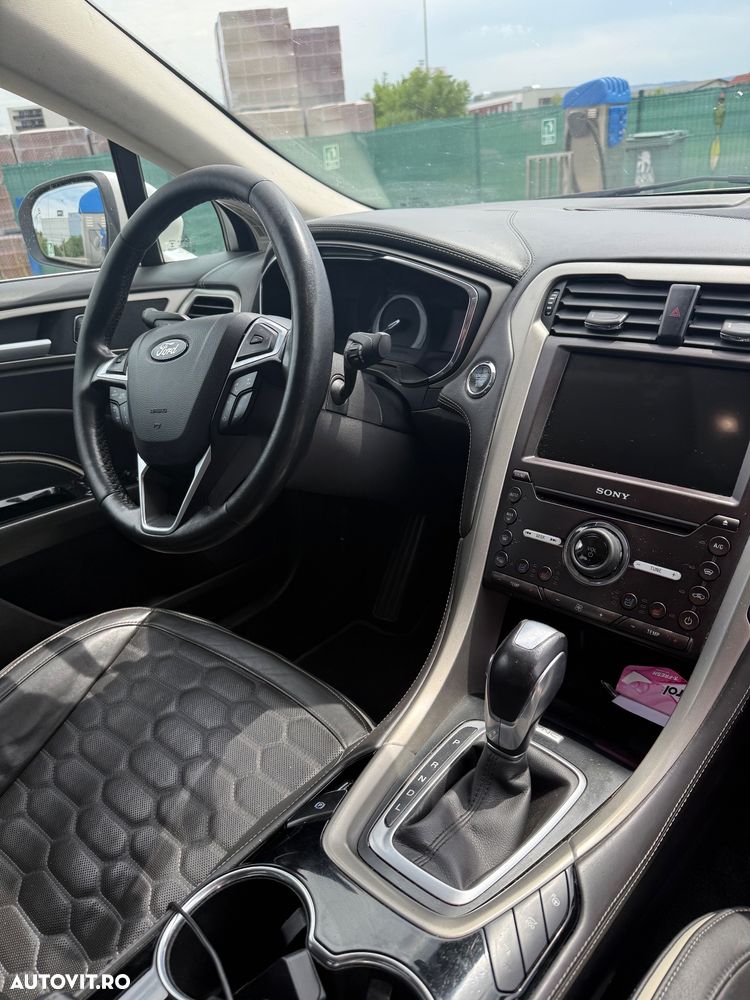 Ford Mondeo - 9