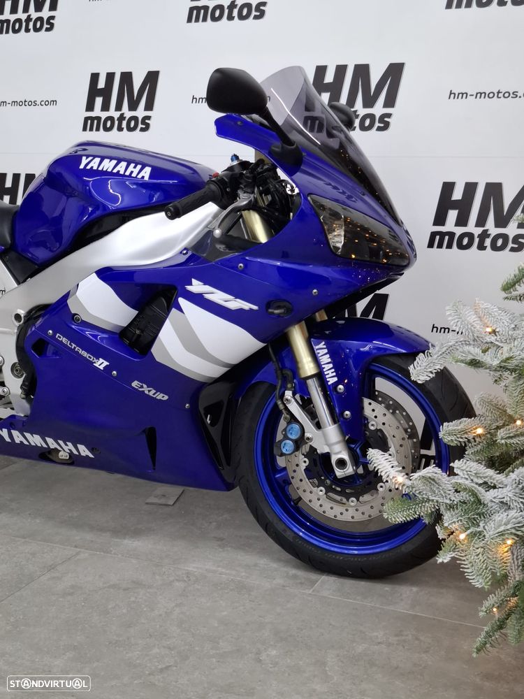 Yamaha YZF R1 - 9