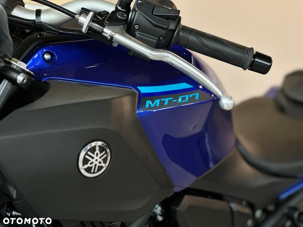 Yamaha MT - 12
