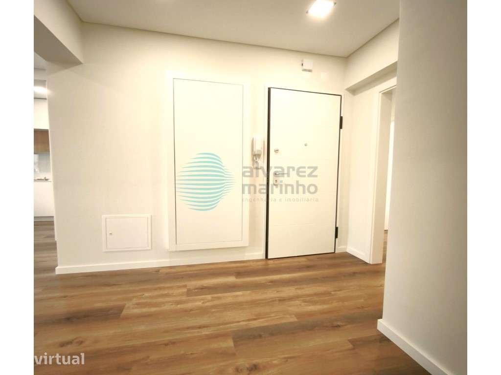 Apartamento T3, totalmente remodelado, Benfica - Grande imagem: 3/19