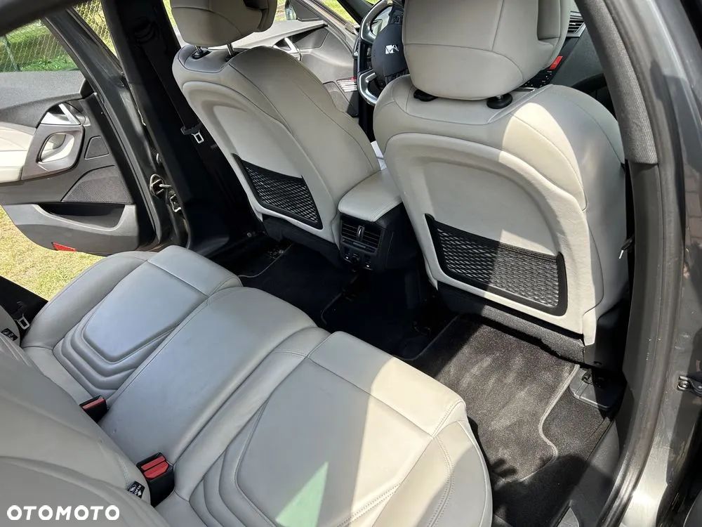 Citroën DS5 2.0 HDi Hybrid4 SoChic MCP - 10