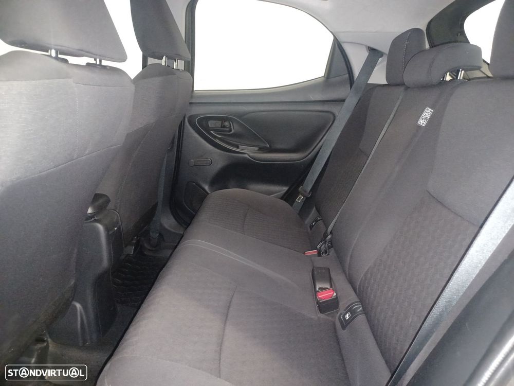 Toyota Yaris - 14