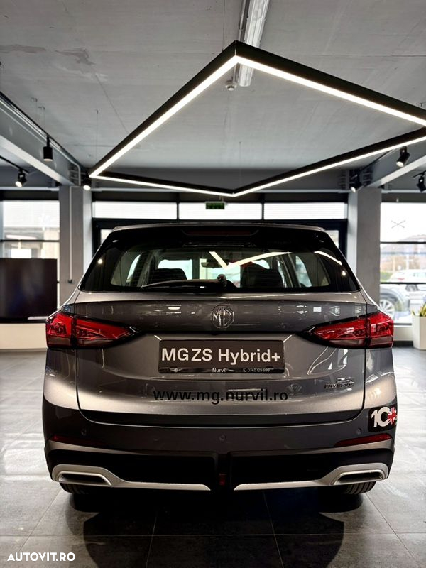 MG ZS HEV 1.5 GSI AT Explore - 5
