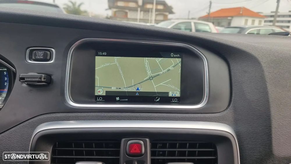 Volvo V40 - 9