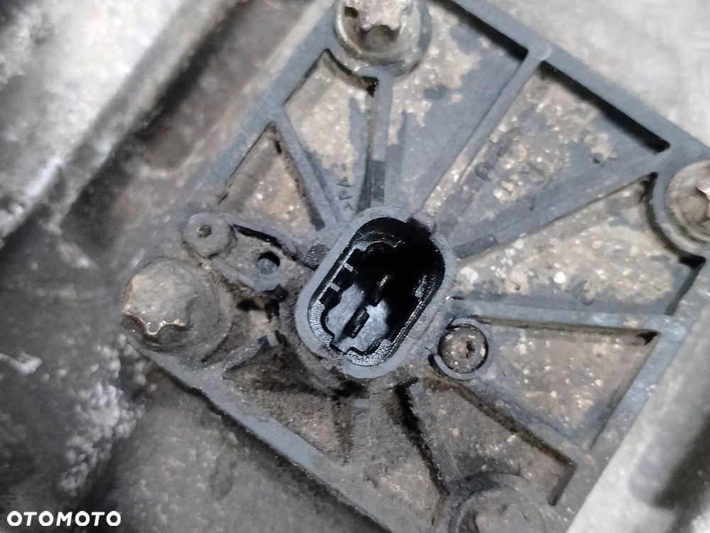 MISKA OLEJOWA OPEL ASTRA H 1.8 B - 3