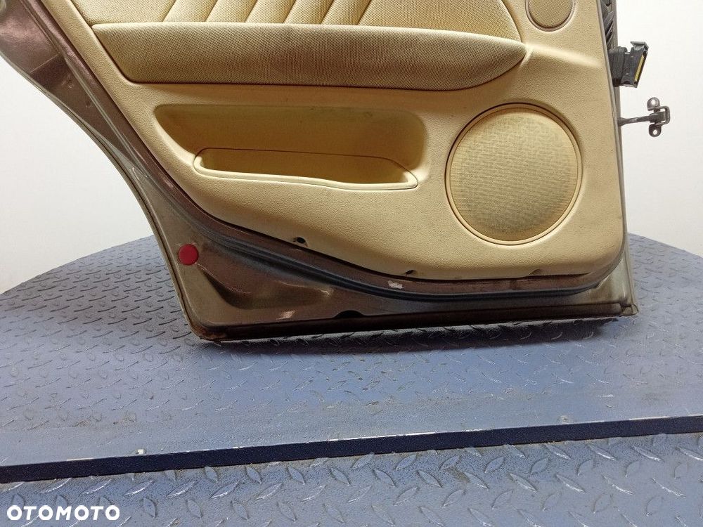 ALFA ROMEO 159 KOMBI DRZWI TYŁ LEWE TYLNE 651 - 3