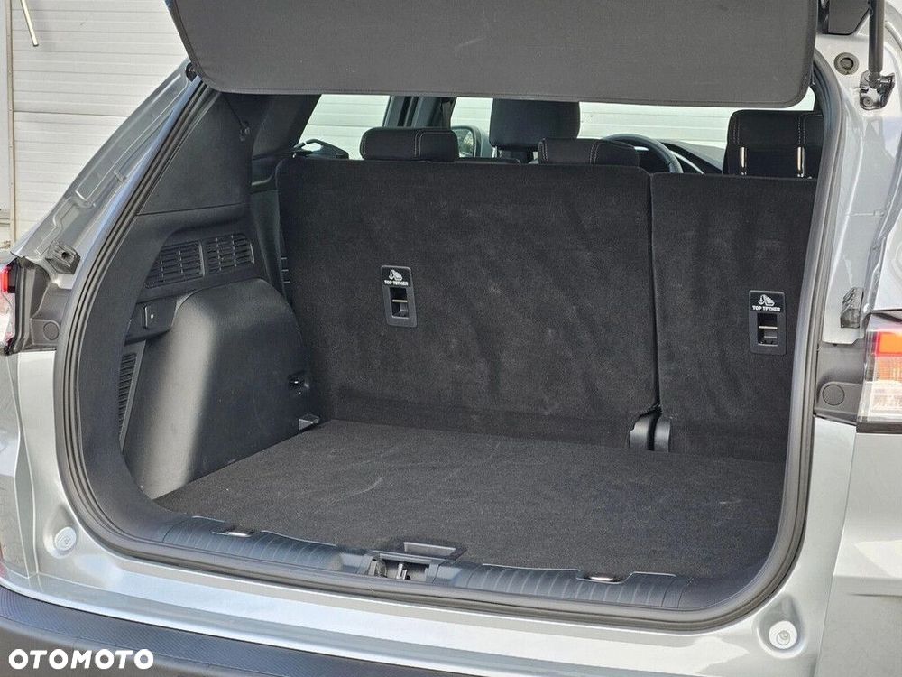 Ford Kuga - 16