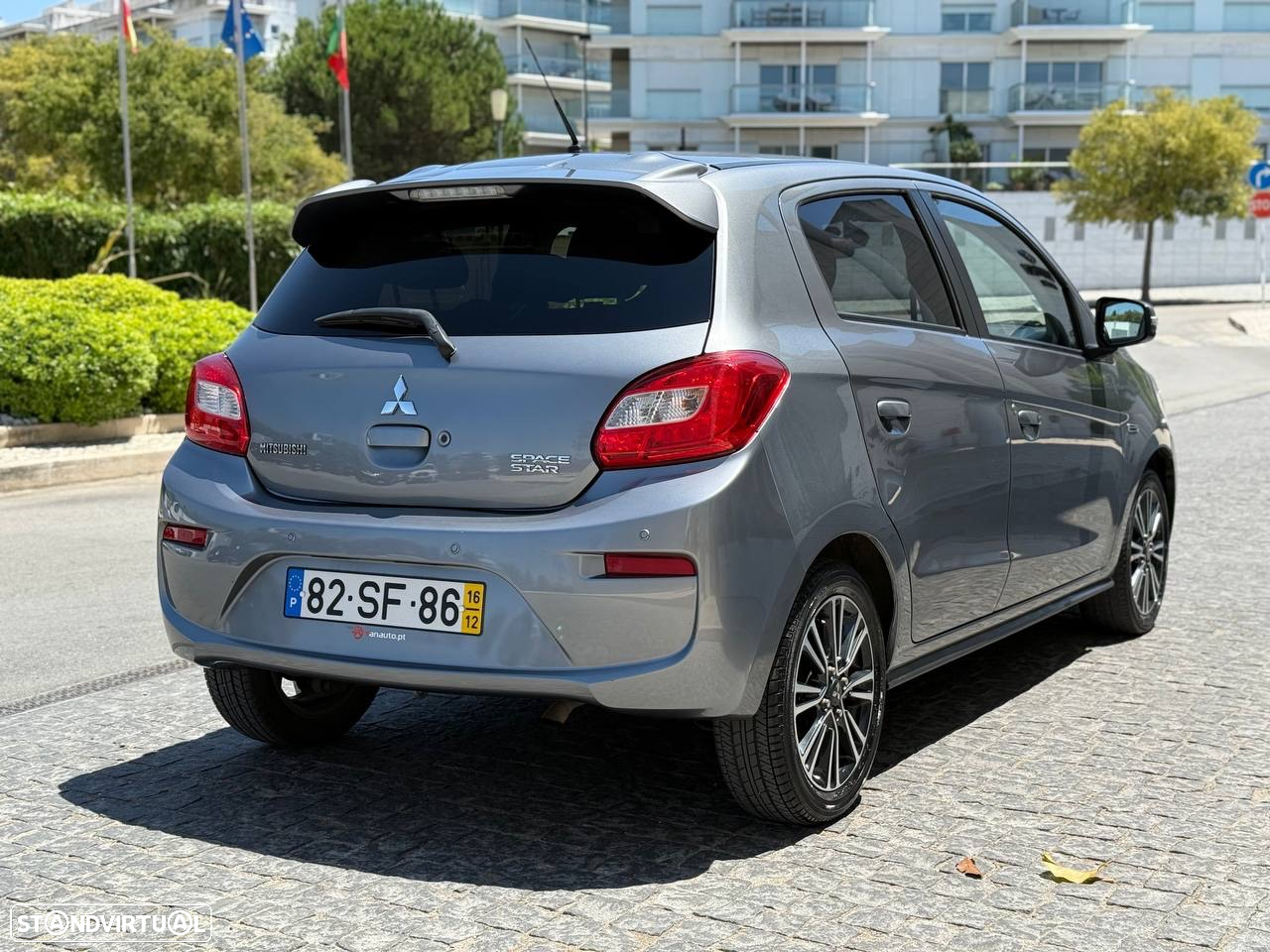 Mitsubishi Space Star 1.2 Intense CVT - 5