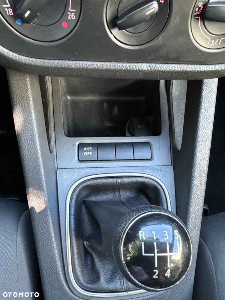 Volkswagen Golf - 12
