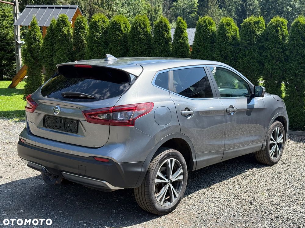 Nissan Qashqai 1.7 dCi 4x4 N-Connecta Xtronic - 10