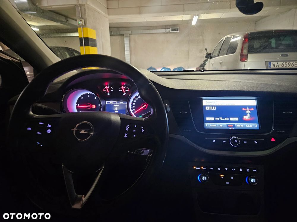 Opel Astra 1.6 CDTI Enjoy - 4