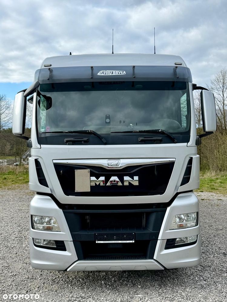 MAN TGX 26.440 / KONTENER / IZOTERMA / WINDA / 20 PALET / CAŁY NA PODUSZKACH / 3 OSIE / 3 OŚ PODNOSZONA + SKRĘTNA / EURO 6 / SPROWADZONY / SERWISOWANY - 3