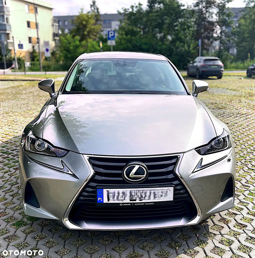 Lexus IS 200t / 300 Elegance - 1