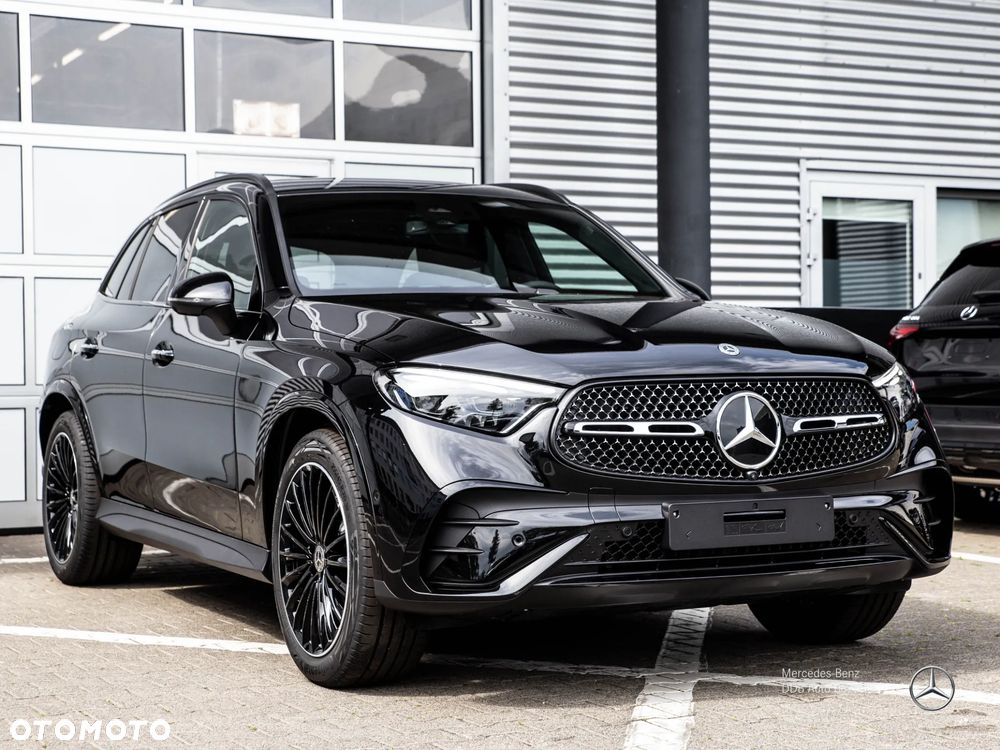 Mercedes-Benz GLC 300 mHEV 4-Matic AMG Line - 4