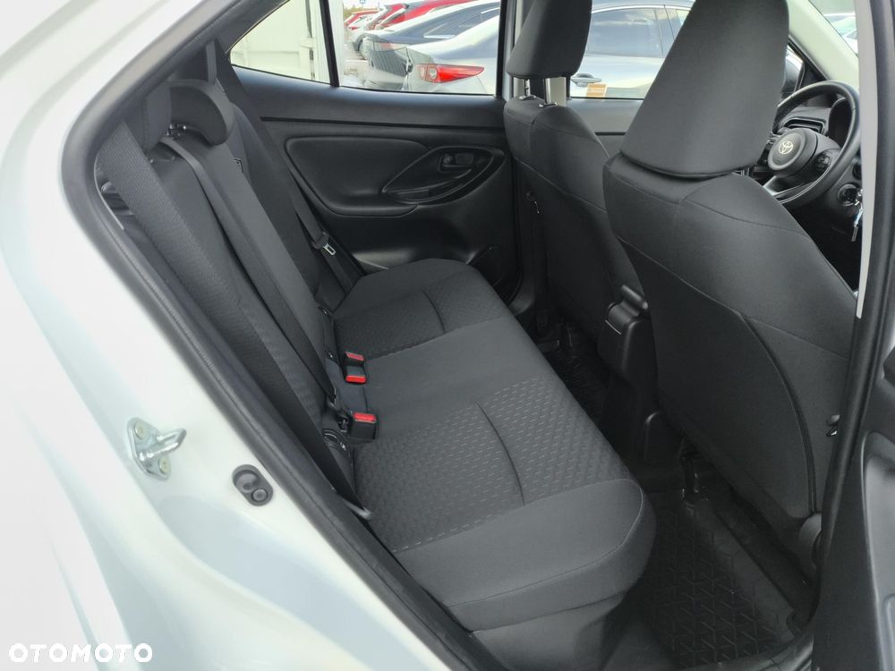 Toyota Yaris Cross Hybrid 1.5 Comfort - 15