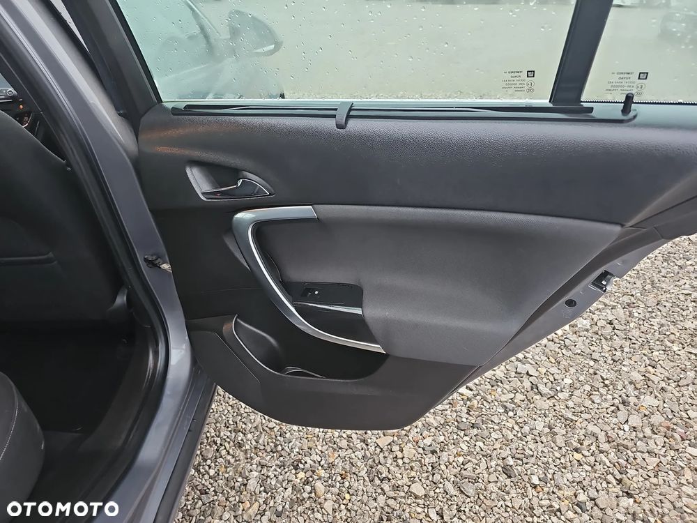 Opel Insignia 2.0 CDTI Cosmo - 23