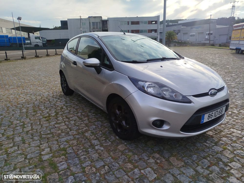 Ford Fiesta 1.4 TDCI Titanium - 2