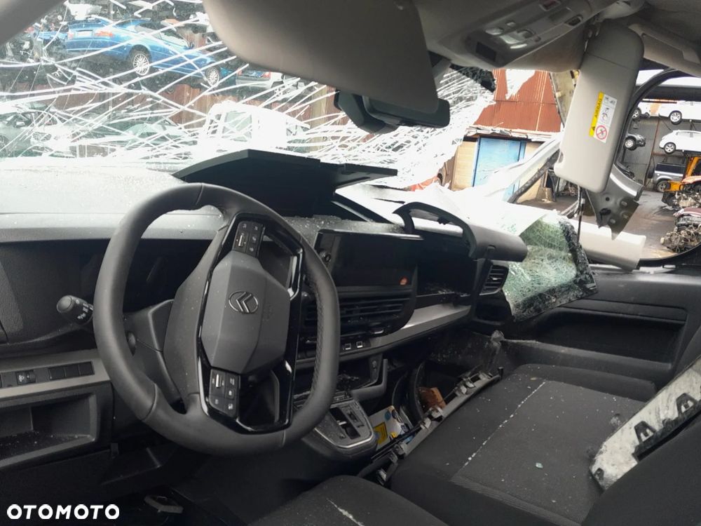 Citroën Jumpy M EAT8 - 9