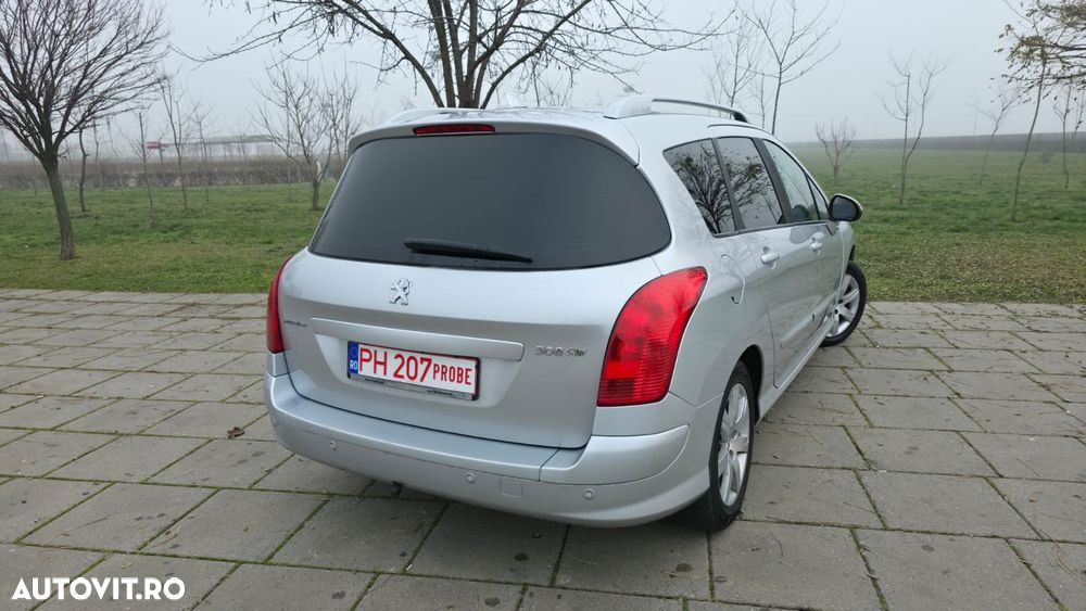 Peugeot 308 SW BlueHDi 150 Stop & Start Business-Line - 4