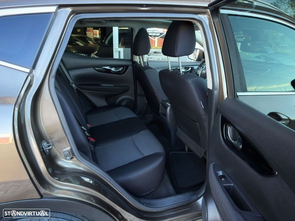 Nissan Qashqai 1.5 dCi Acenta Connect - 8