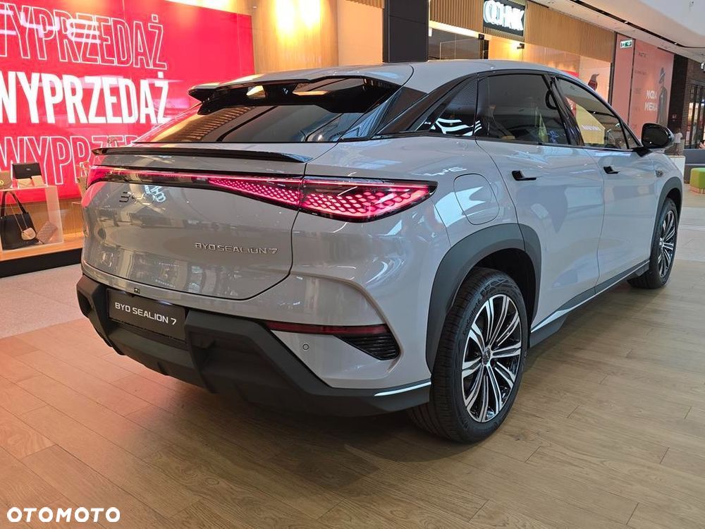 BYD Sealion 7 91.3kWh Excellence AWD - 5