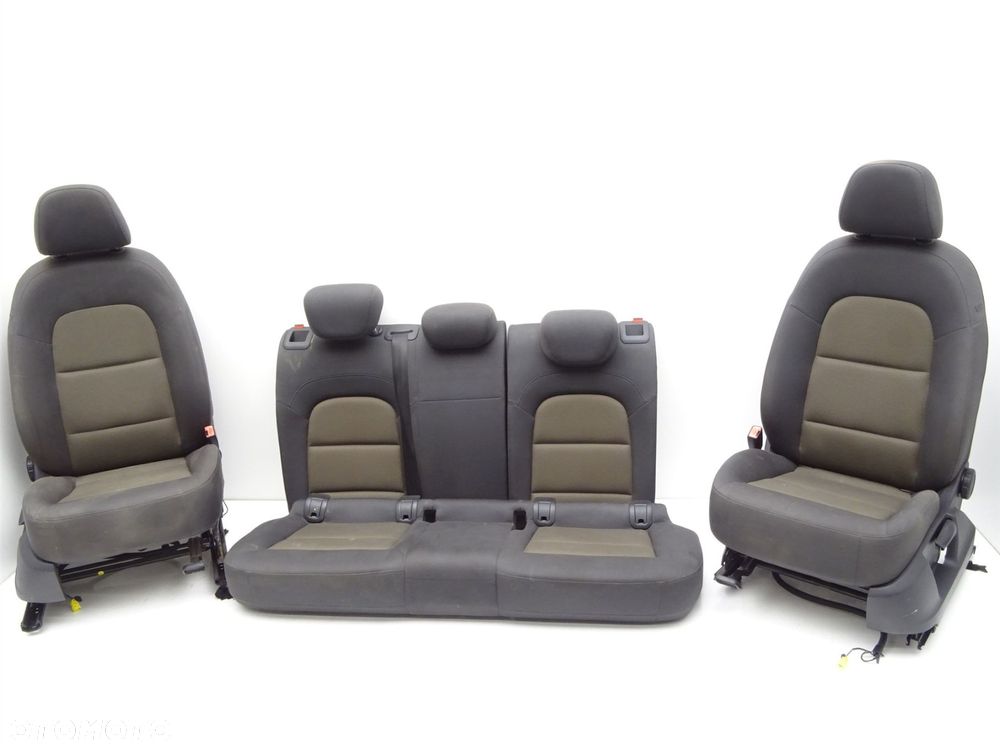 Komplet foteli fotel przód prawy lewy kanapa tył 5l0881105ab audi q3 8u - 5