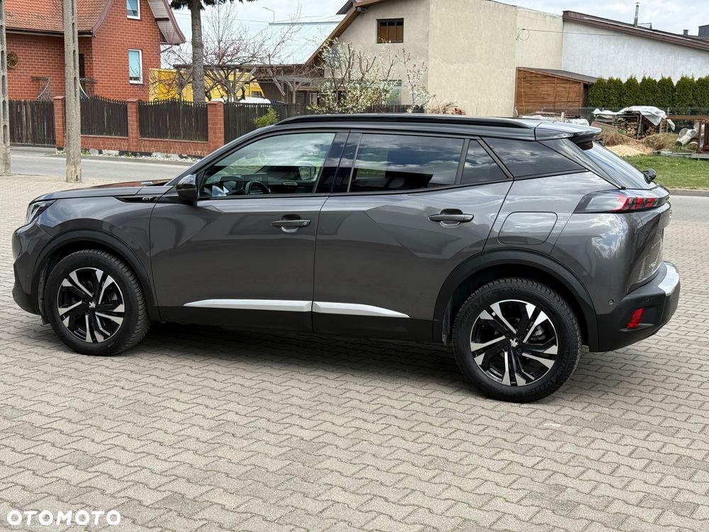 Peugeot 2008 BlueHDi 130 EAT8 GT - 13