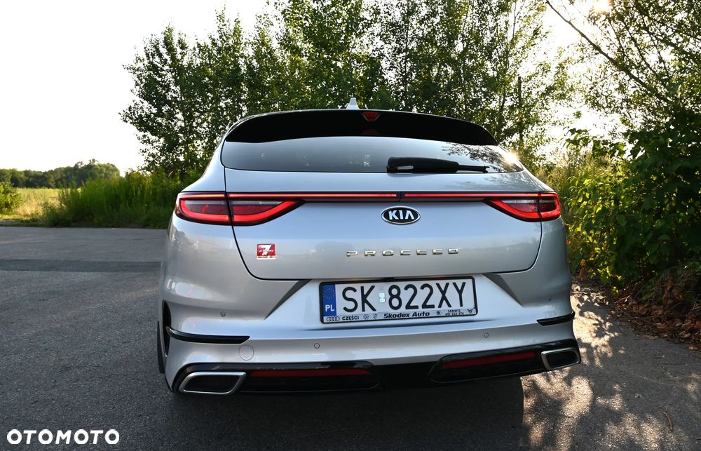 Kia ProCeed 1.4 T-GDI GT Line DCT - 16