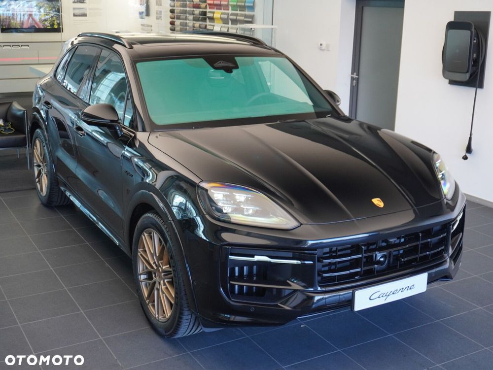 Porsche Cayenne E-Hybrid PHEV Black Edition - 8