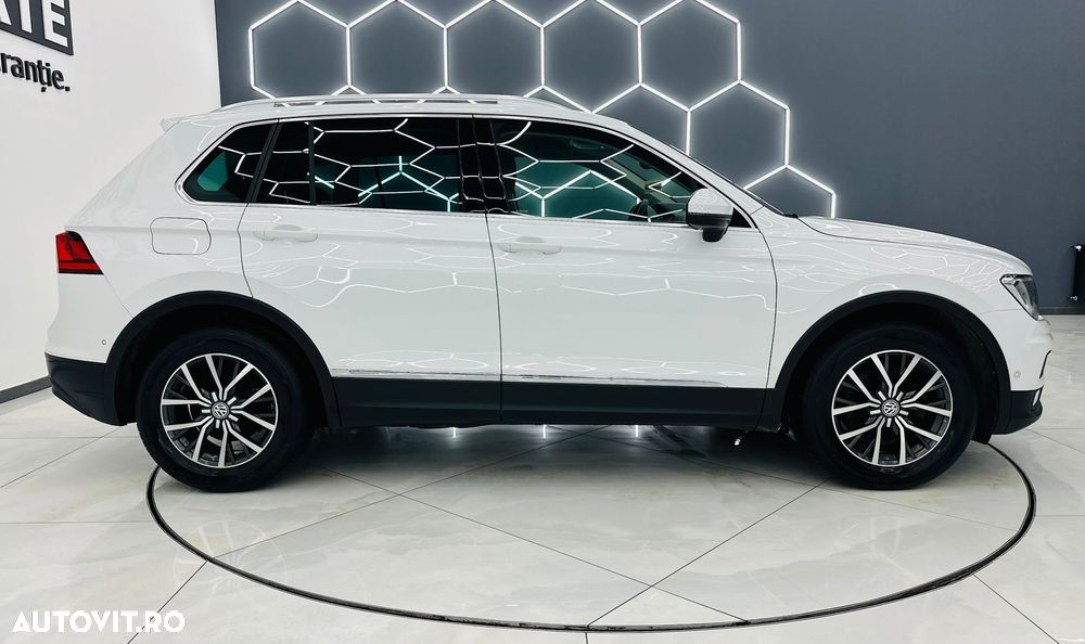 Volkswagen Tiguan - 34