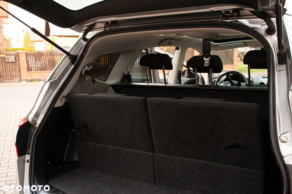 Nissan Qashqai+2 2.0 Tekna - 29