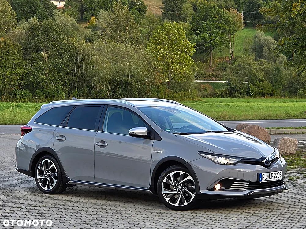 Toyota Auris - 4