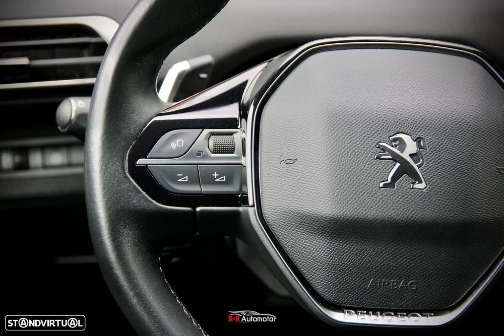 Peugeot 3008 1.6 Hybrid Allure e-EAT8 - 23