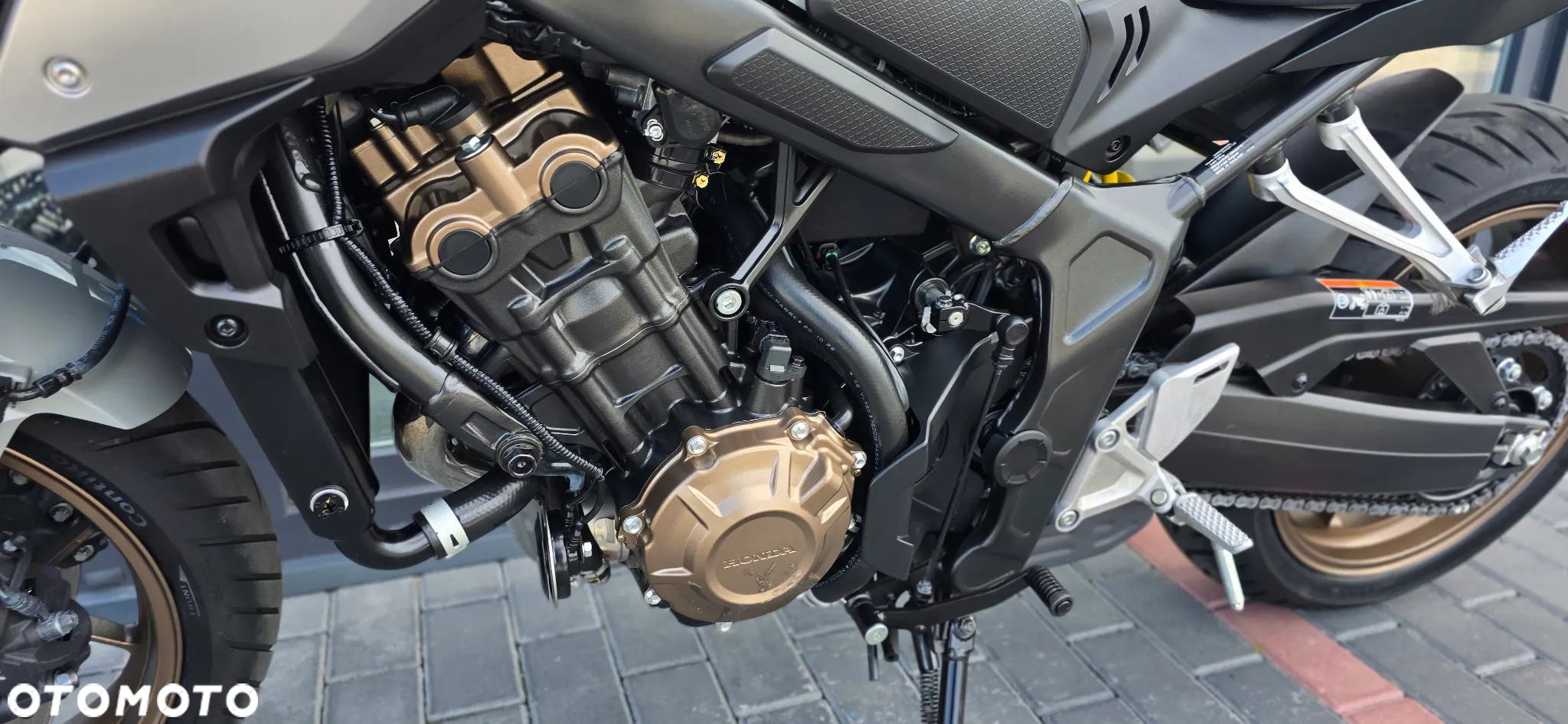 Honda CB - 27