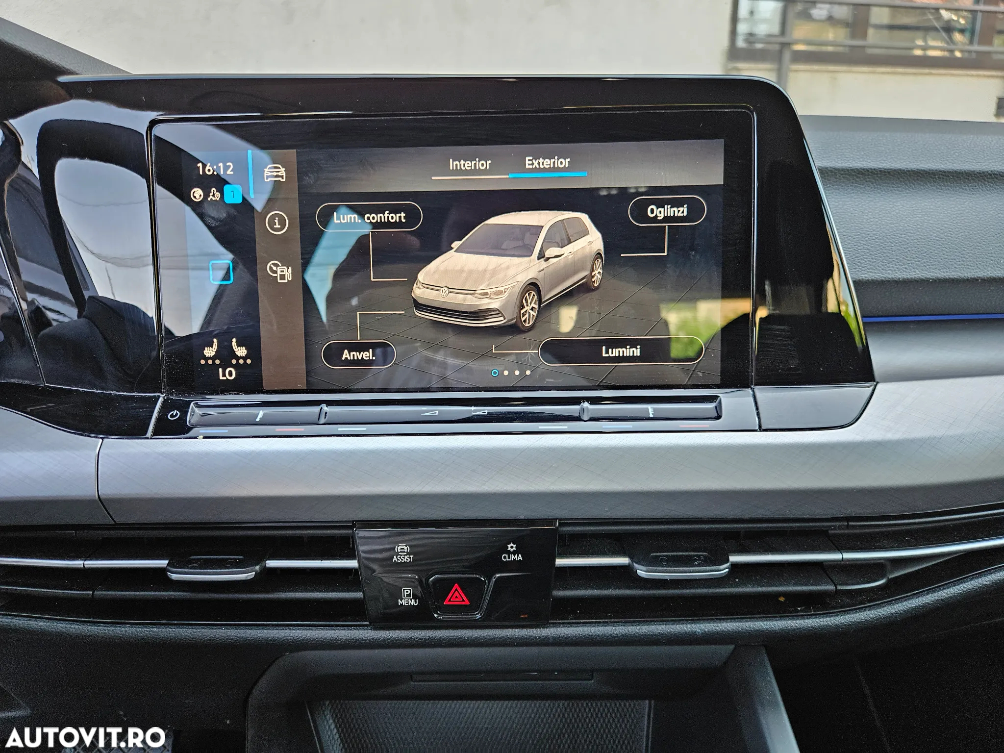 Volkswagen Golf 1.0 eTSI DSG MHEV Life - 16