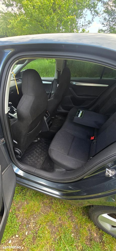 Skoda Octavia 2.0 TDI Style - 11