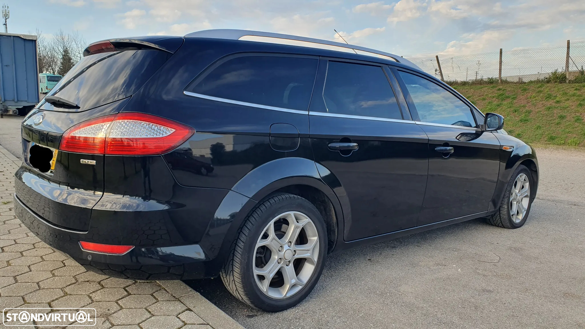 Ford Mondeo SW 1.8 TDCi Titanium - 4