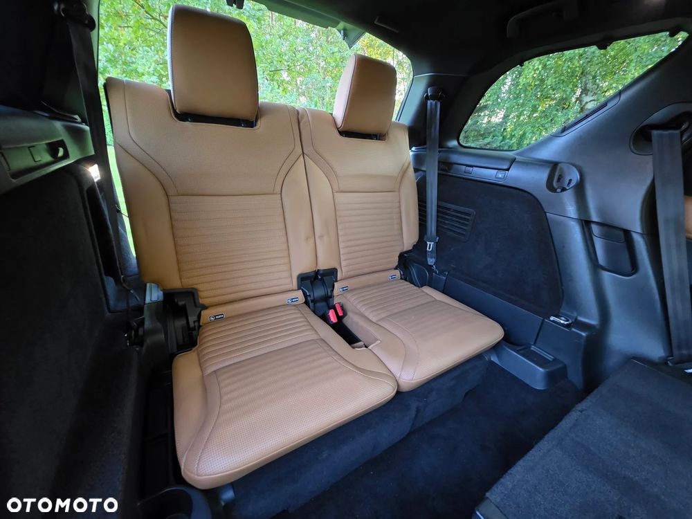 Land Rover Discovery 3.0 Si6 HSE Luxury - 23