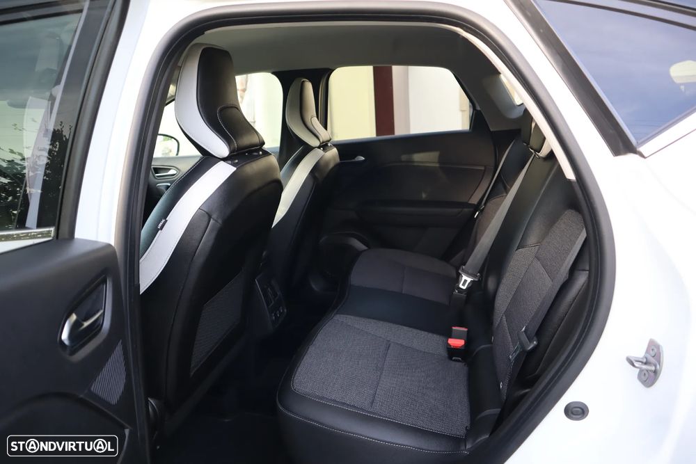 Renault Captur 1.6 E-Tech Full Hybrid Techno - 22