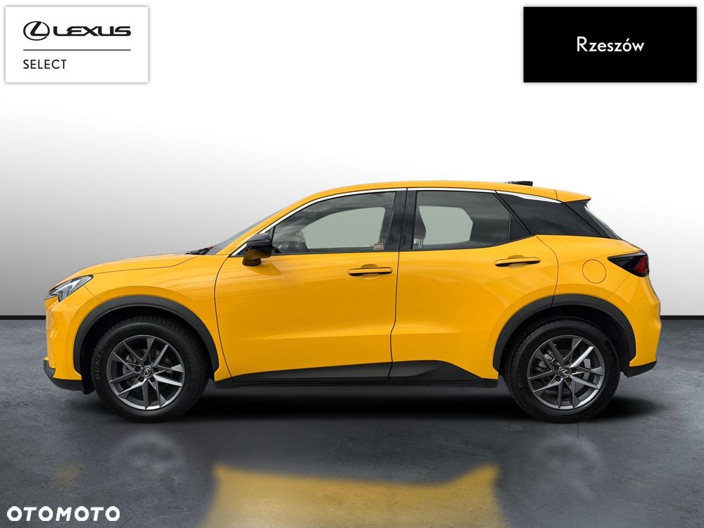 Lexus LBX 1.5 Hybrid - 2