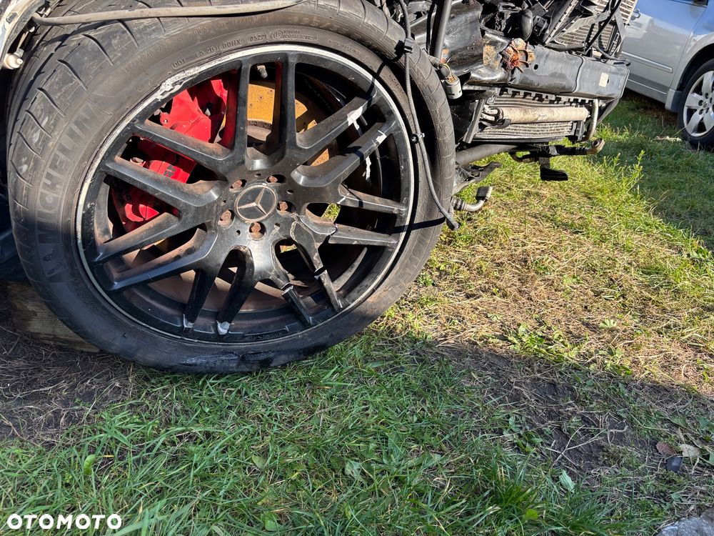 Mercedes-Benz GLE - 18