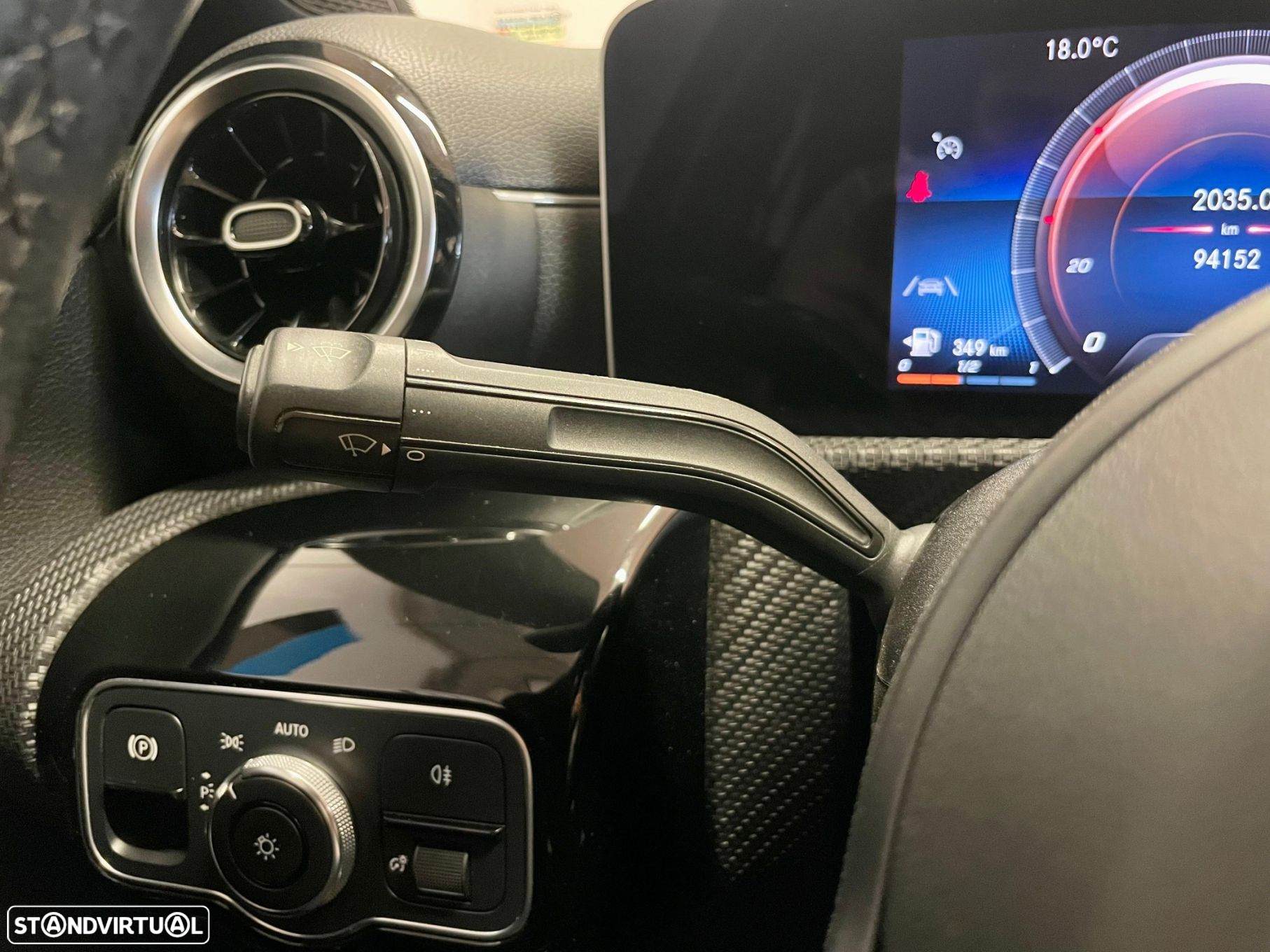 Mercedes-Benz CLA 180 Progressive - 19