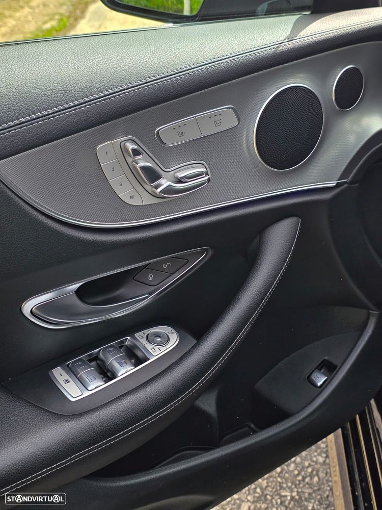 Mercedes-Benz E 220 d Cabrio 9G-Tronic AMG Line - 12